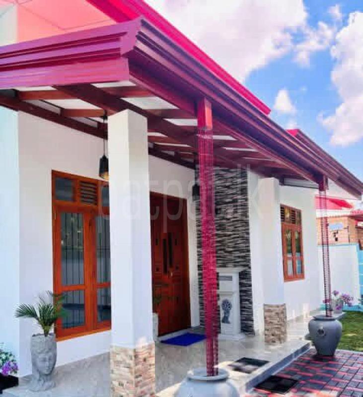 House for Sale in Delgoda ads-image-1