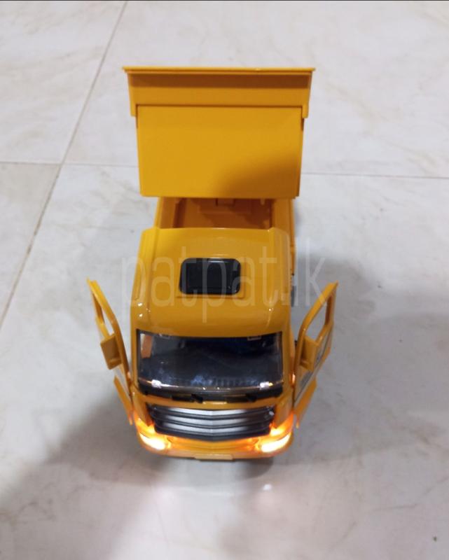 Advertisement image 3