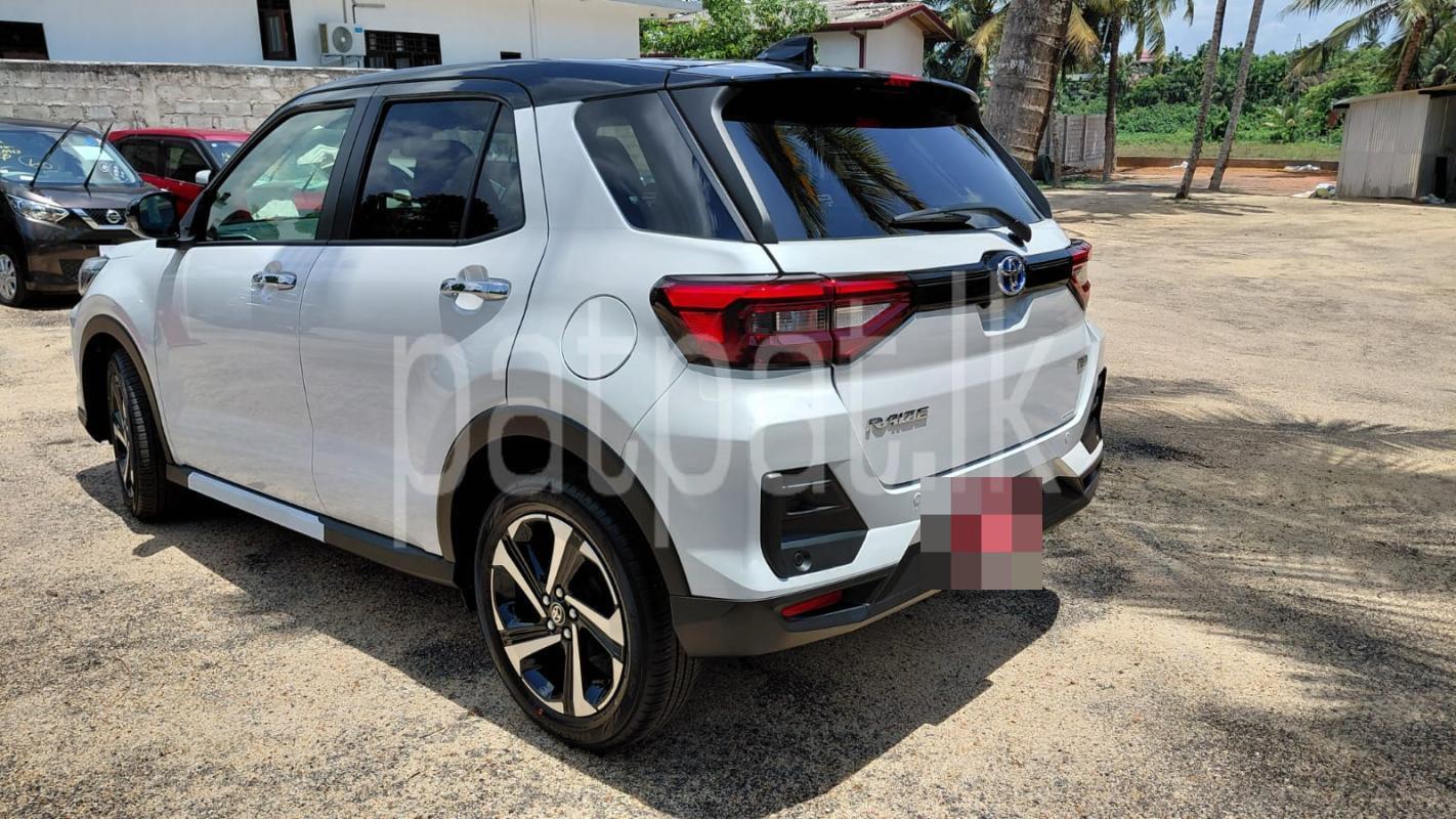 Toyota Raize 2025 - சான்றளிக்கப்பட்டது SUV sale in Sri Lanka - patpat.lk