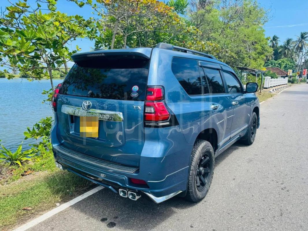 Advertisement image 6