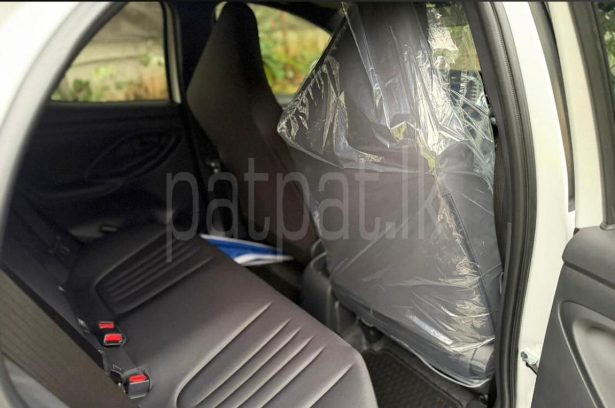 Advertisement image 6