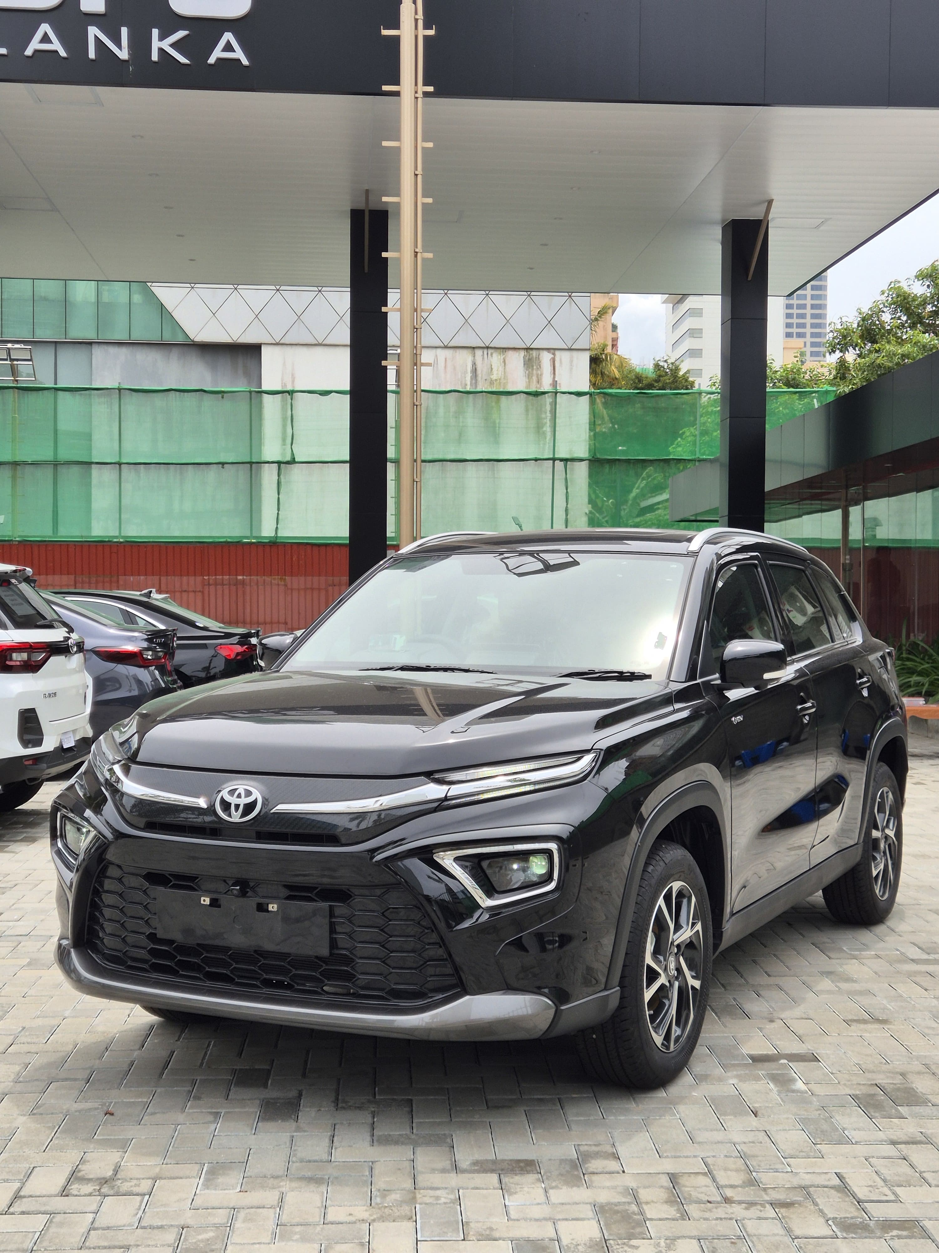 Advertisement image 6