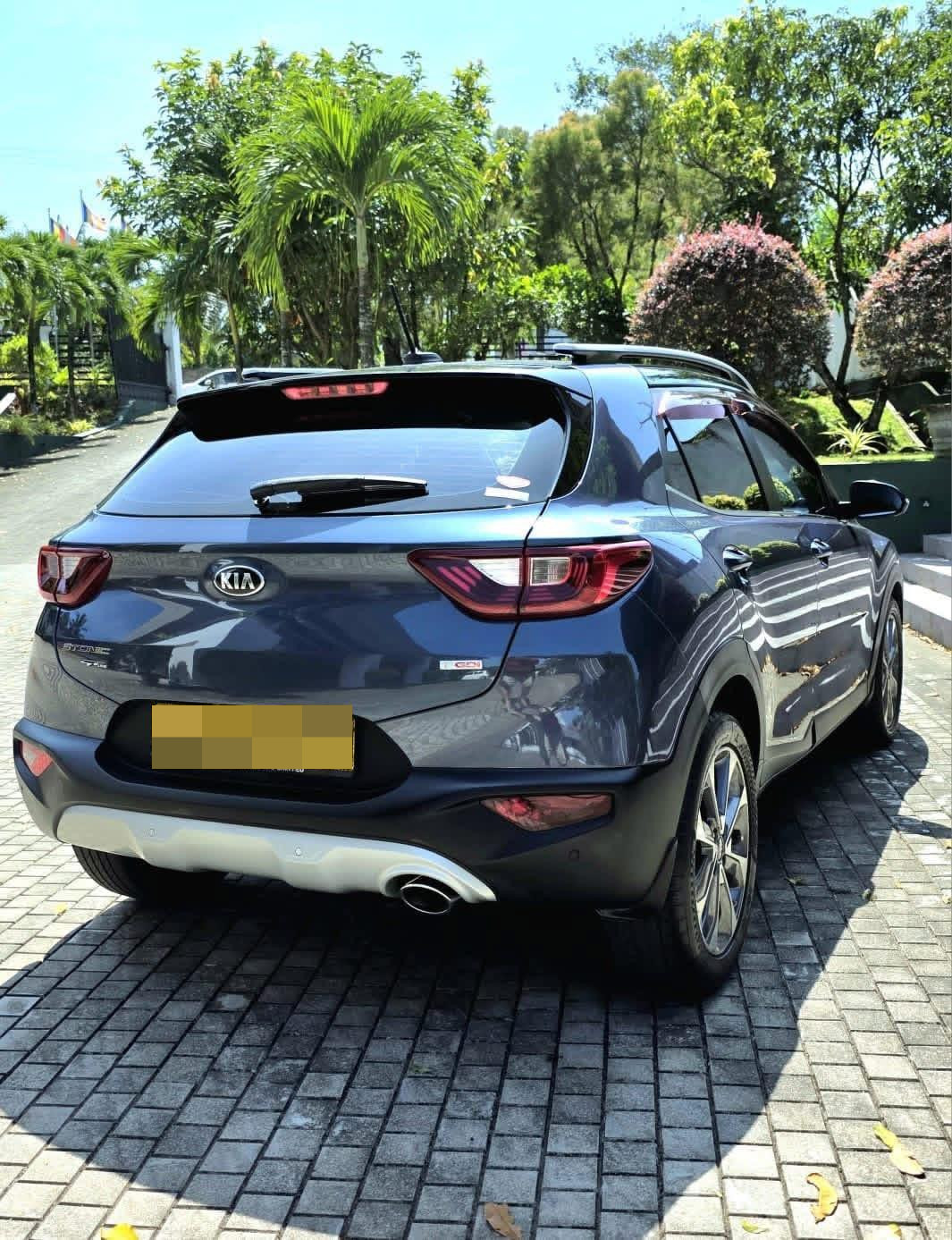 Advertisement image 3