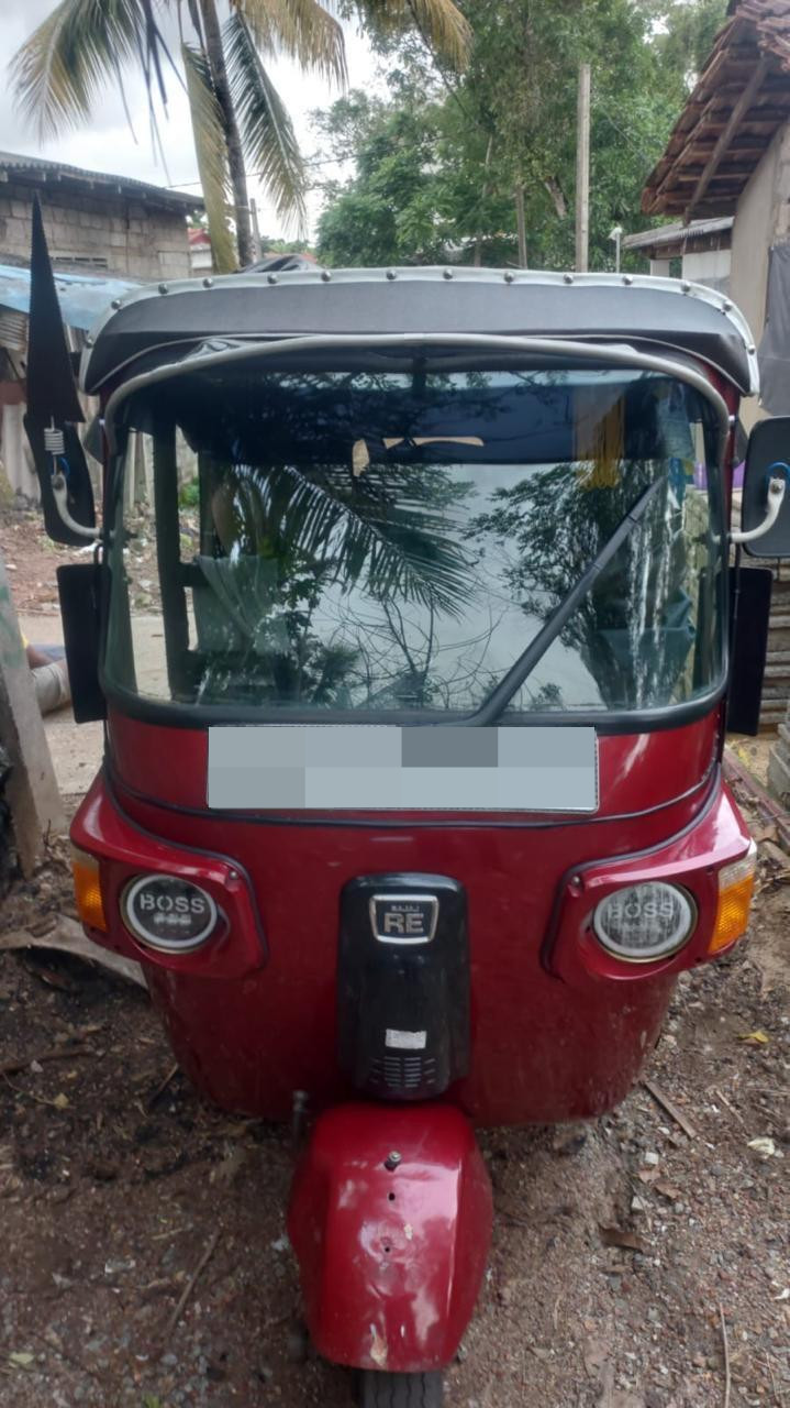 Bajaj Three Wheel 2010 - Used Three wheeler sale in Sri Lanka - patpat.lk
