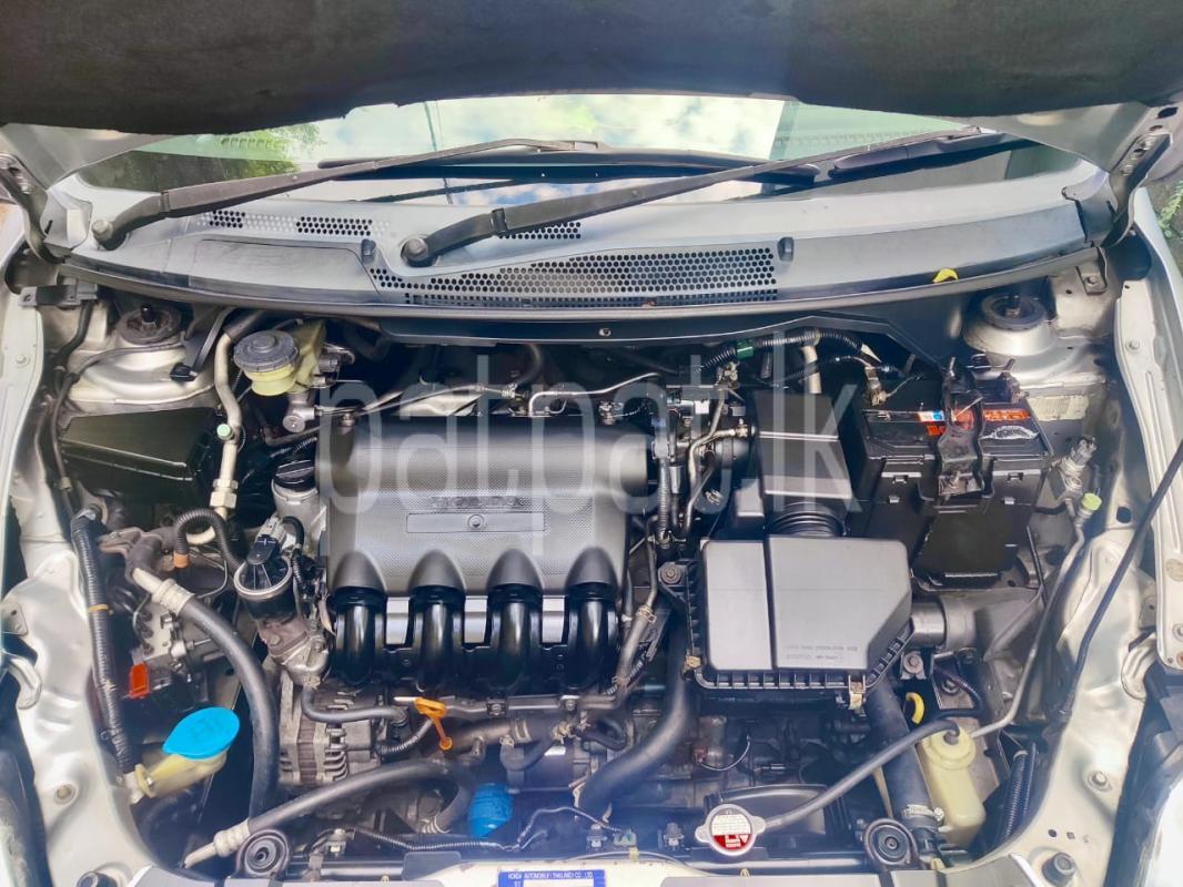 Advertisement image 5