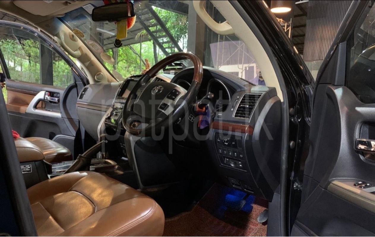 Advertisement image 4