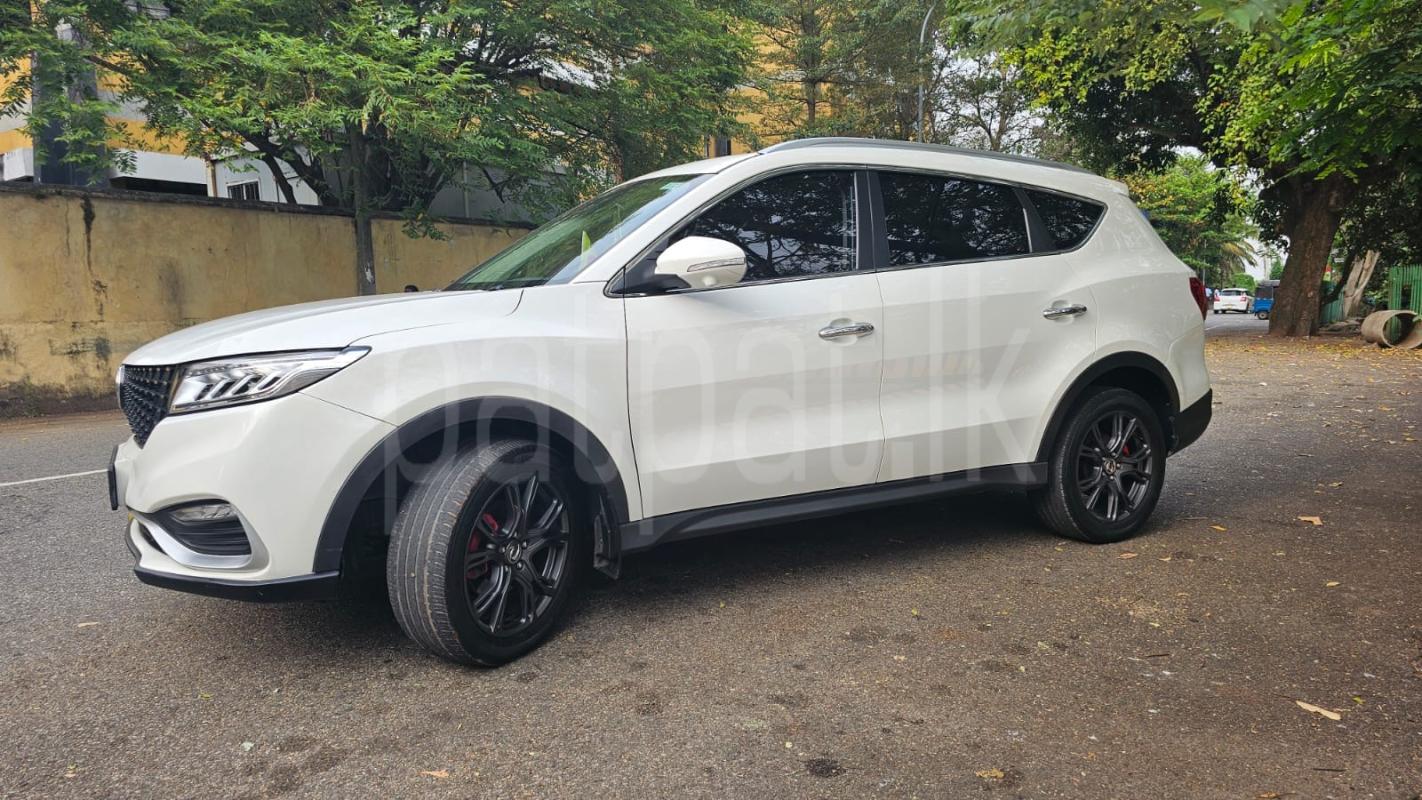 Advertisement image 5