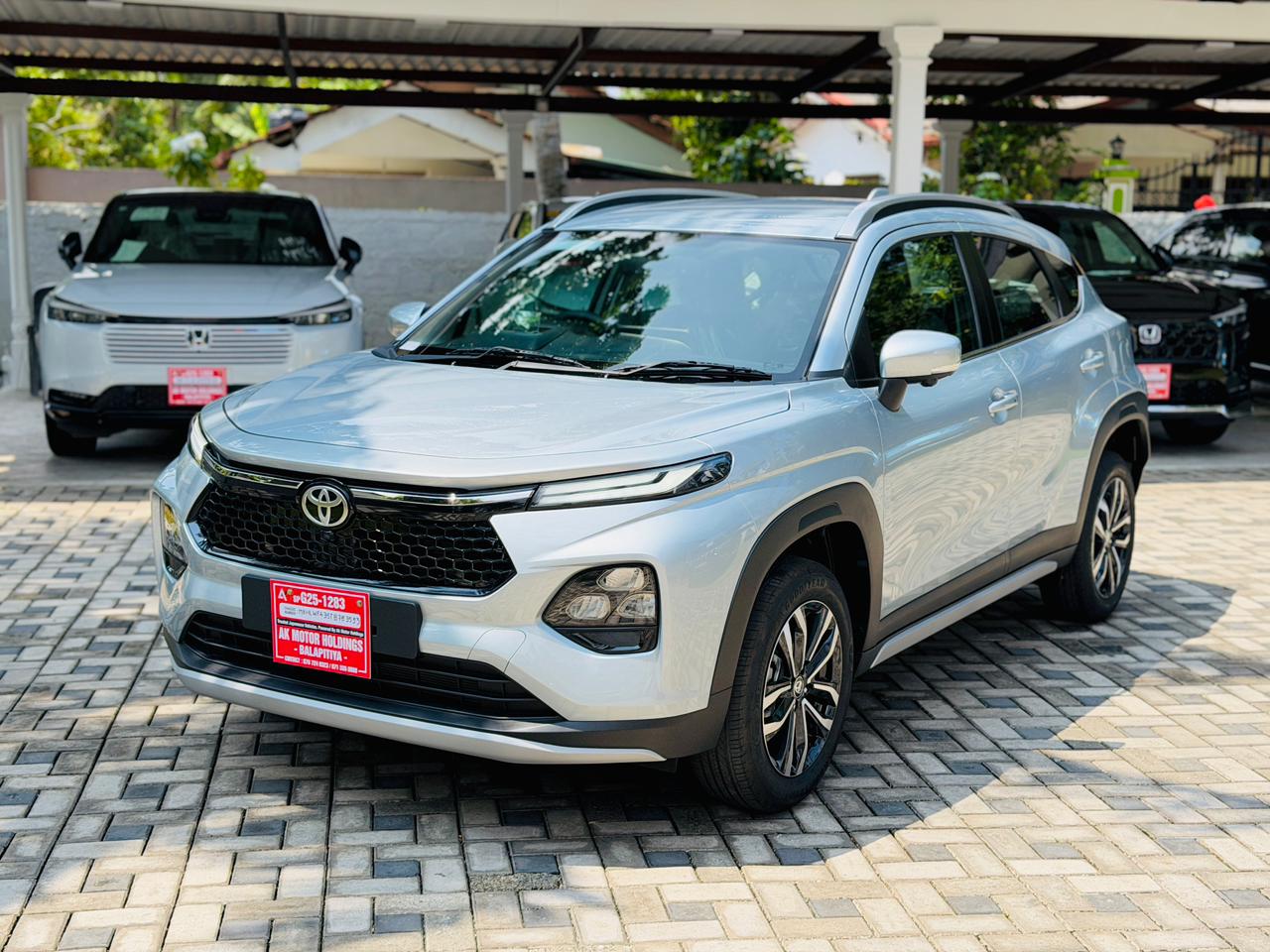 Toyota Urban Cruiser Taisor 2026 ads-image-1