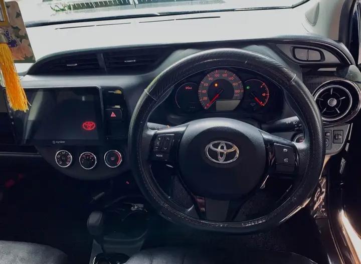 Toyota Vitz 2018 - பயன்படுத்தப்பட்டது கார் sale in Sri Lanka - patpat.lk