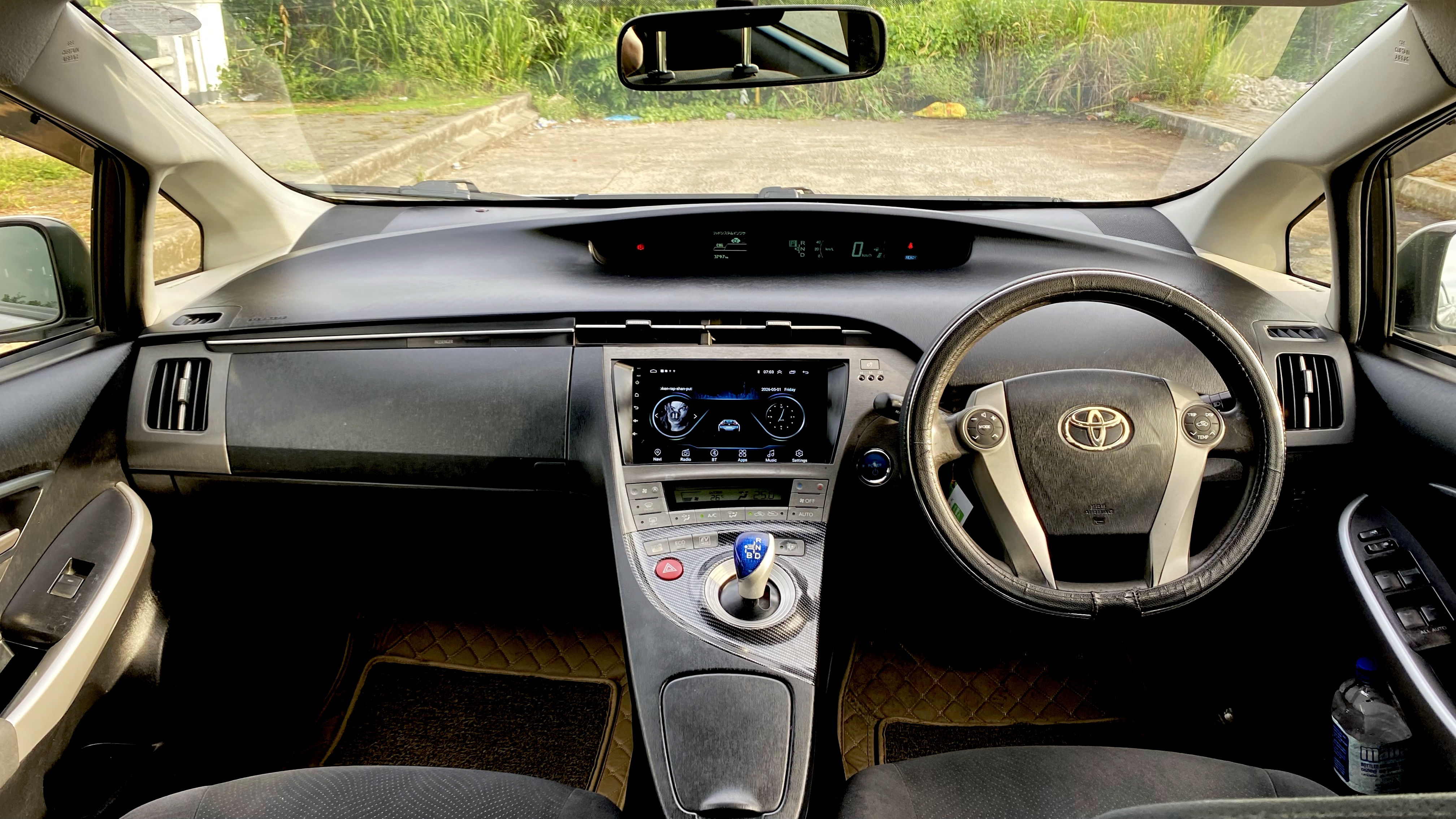 Toyota Prius 2012 - Used Car sale in Sri Lanka - patpat.lk