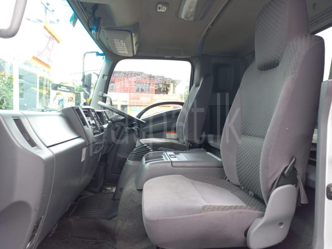 Isuzu Forward 2017 - භාවිතා කරන ලද ට්‍රක් රථය sale in Sri Lanka - patpat.lk