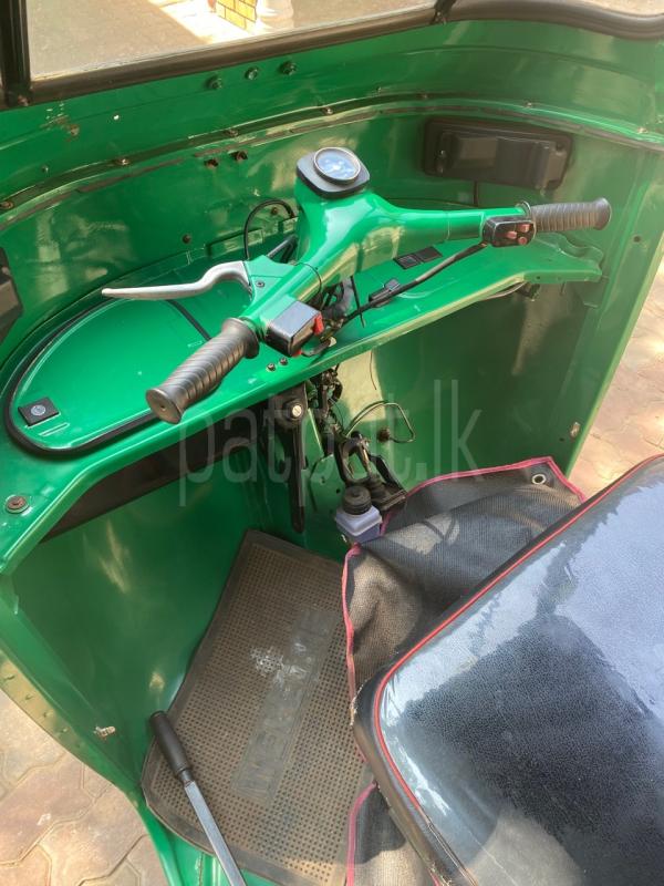 Bajaj Three Wheel 2004 - Used Three wheeler sale in Sri Lanka - patpat.lk