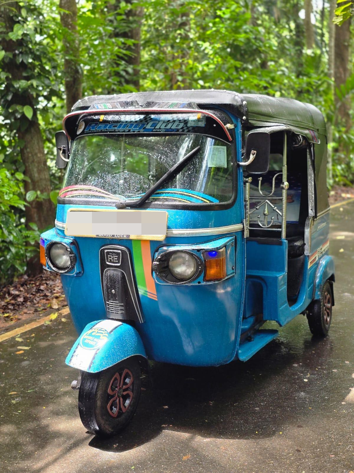 Bajaj 4 stroke 2011 - Used Three wheeler sale in Sri Lanka - patpat.lk
