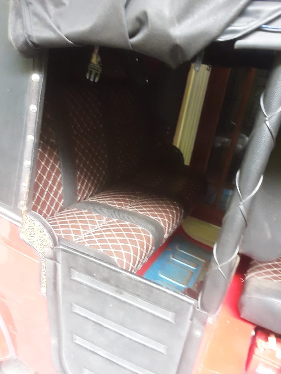 Bajaj 4 stroke 2014 - பயன்படுத்தப்பட்டது முச்சக்கர வண்டி sale in Sri Lanka - patpat.lk