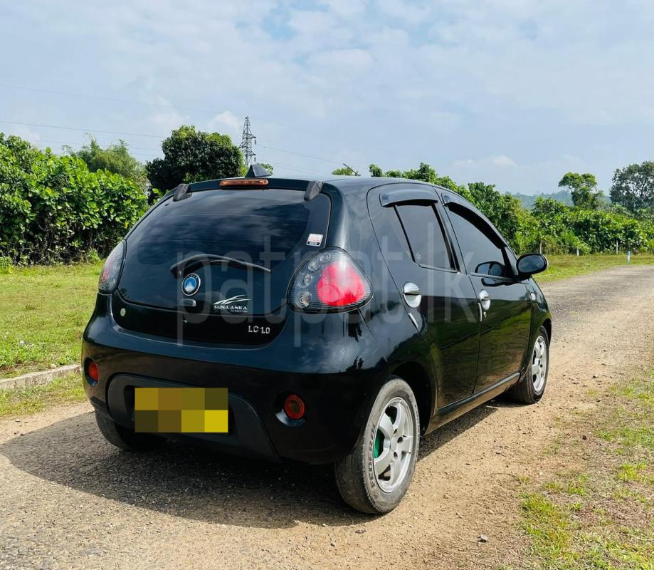 Advertisement image 4