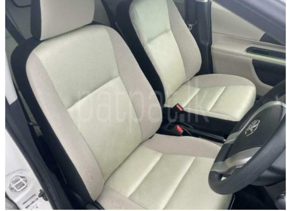 Toyota Aqua 2014 - பயன்படுத்தப்பட்டது கார் sale in Sri Lanka - patpat.lk