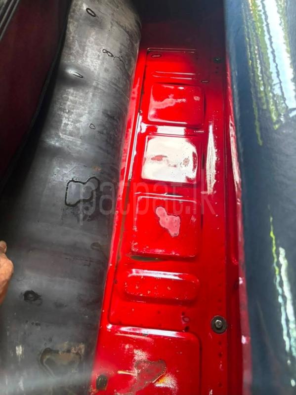 Bajaj Three Wheel 2019 - பயன்படுத்தப்பட்டது முச்சக்கர வண்டி sale in Sri Lanka - patpat.lk