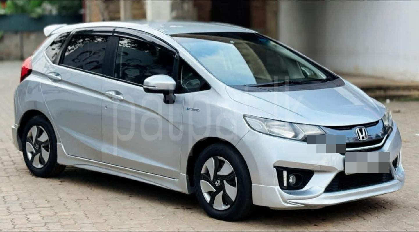 Honda Fit 2014 - பயன்படுத்தப்பட்டது கார் sale in Sri Lanka - patpat.lk