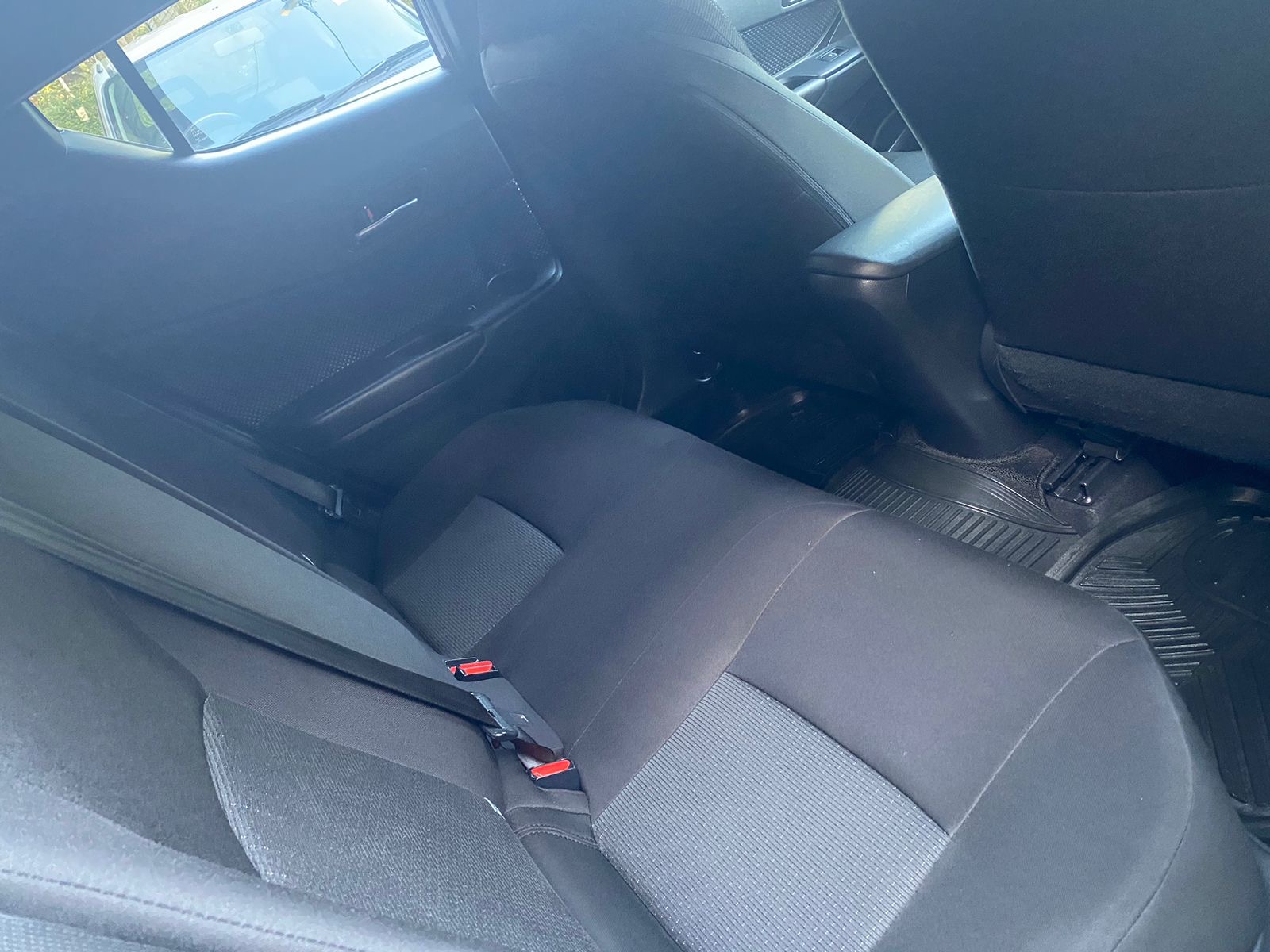 Toyota CHR 2013 - பயன்படுத்தப்பட்டது SUV sale in Sri Lanka - patpat.lk