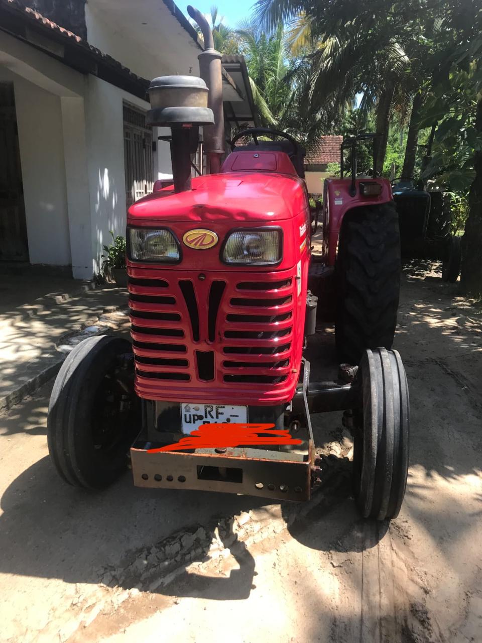 Mahindra Tractor 2010 - Used Land sale in Sri Lanka - patpat.lk