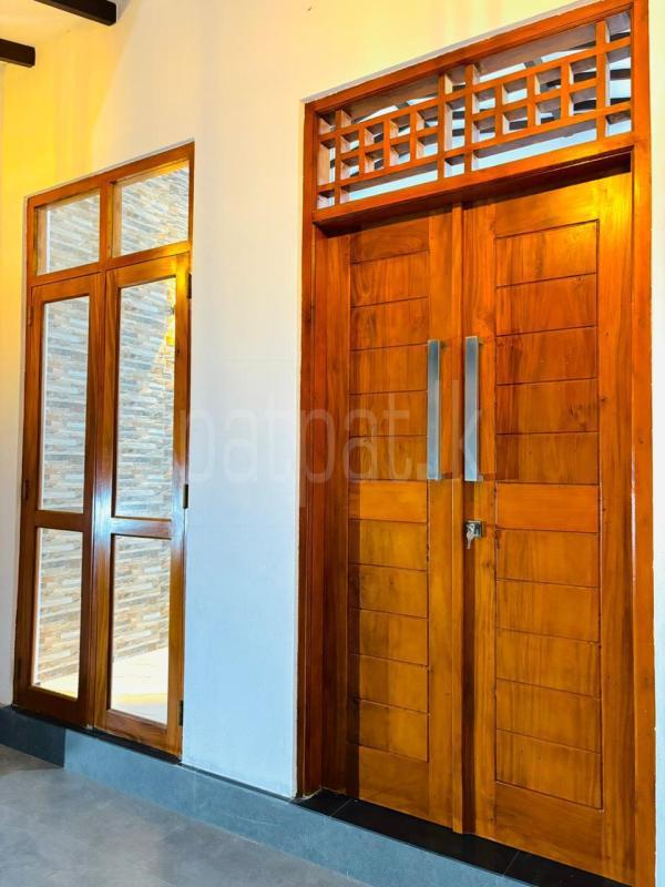 House for Sale in Athurugiriya