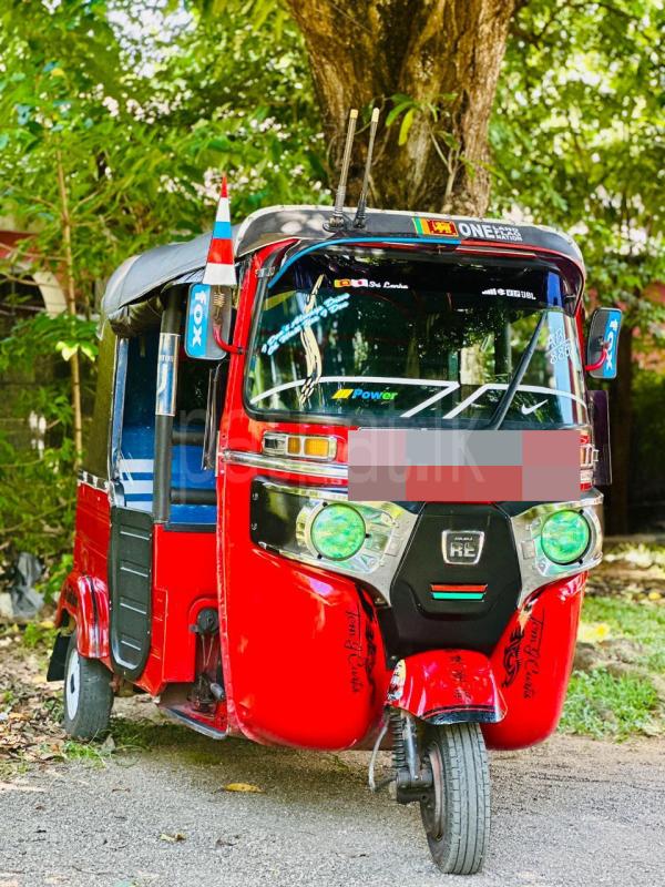 Bajaj 4 stroke 2016 - Used Three wheeler sale in Sri Lanka - patpat.lk