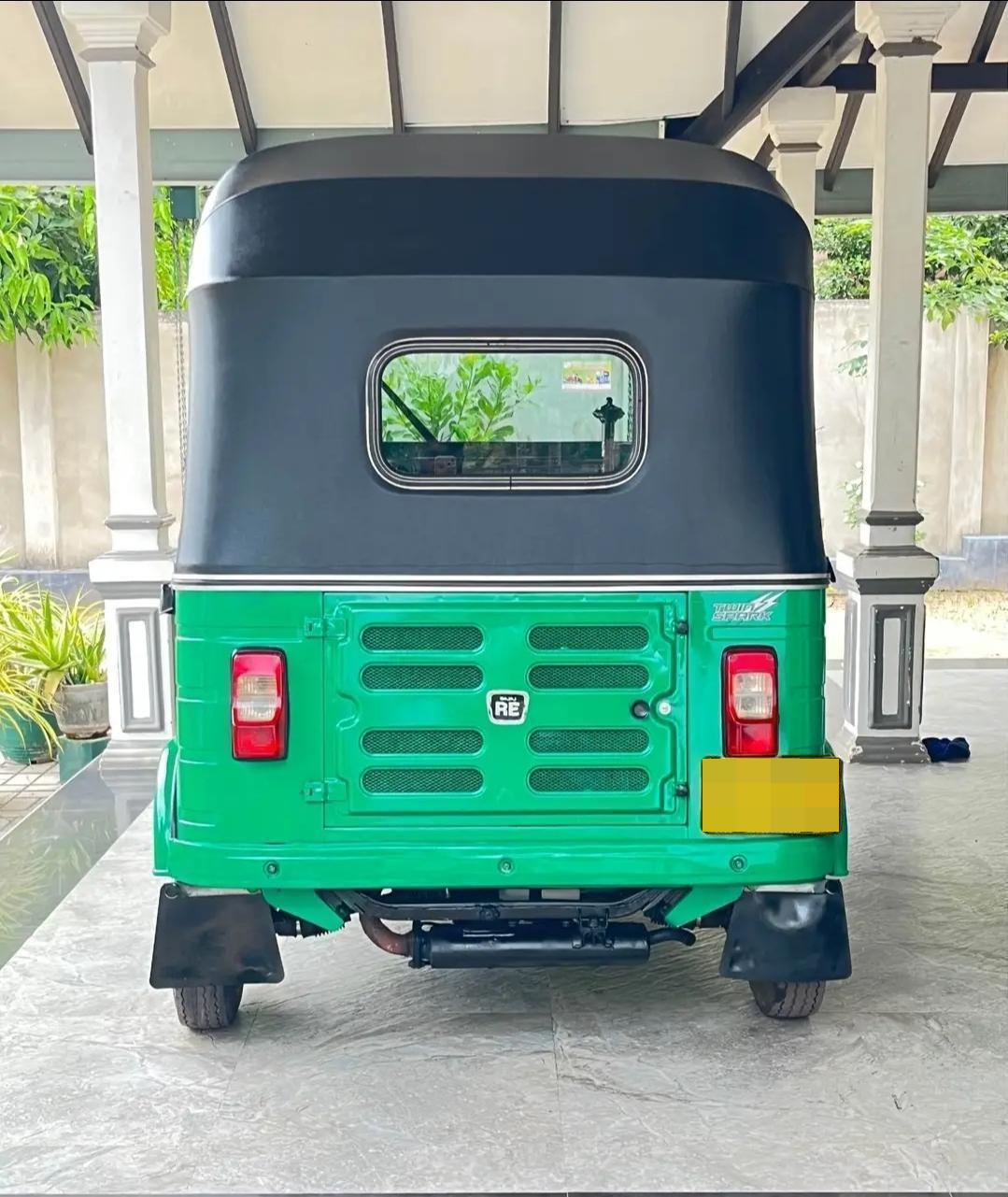 Bajaj Three Wheel 2018 - භාවිතා කරන ලද ත්‍රිරෝද රථය sale in Sri Lanka - patpat.lk