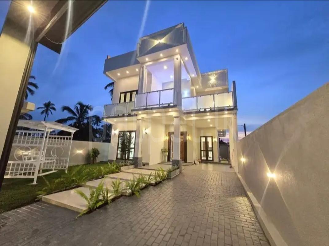 House for Sale in Negombo