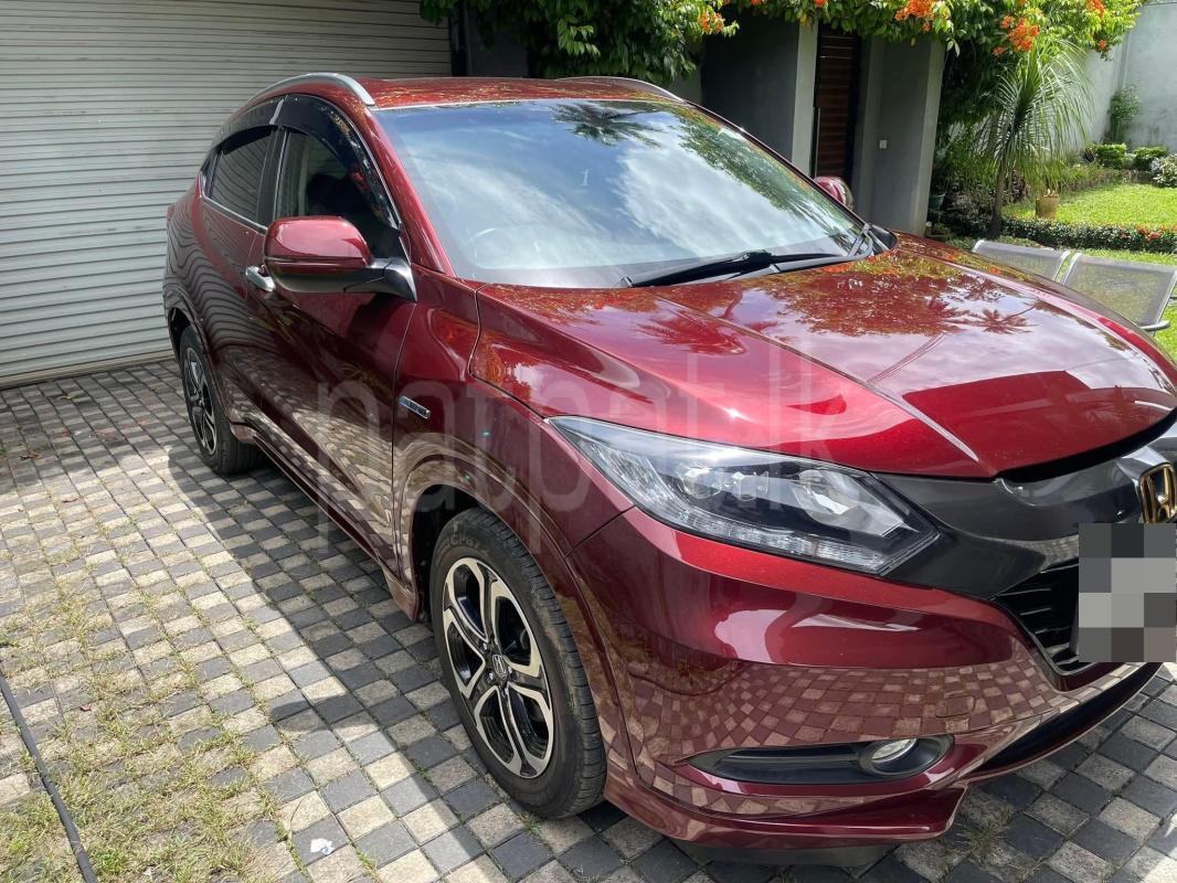 Honda Vezel 2015 - பயன்படுத்தப்பட்டது SUV sale in Sri Lanka - patpat.lk