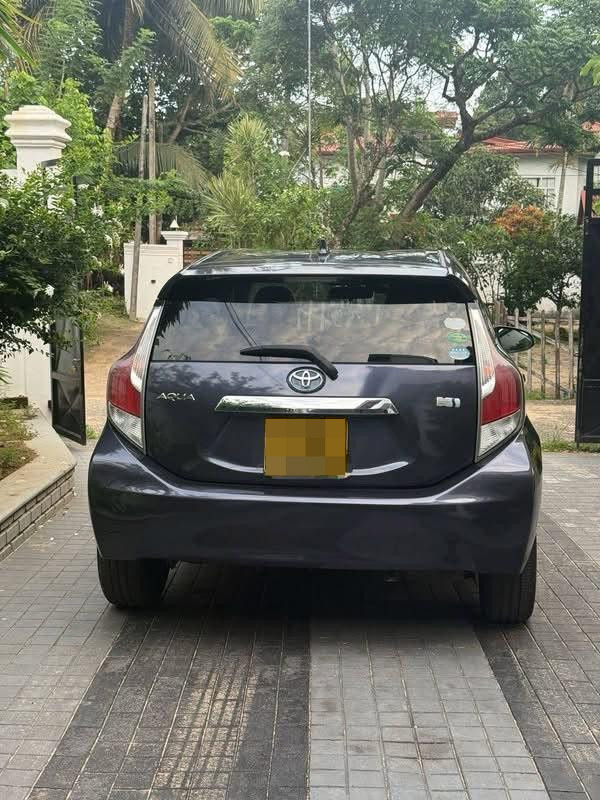 Toyota Aqua 2015 - Used Car sale in Sri Lanka - patpat.lk