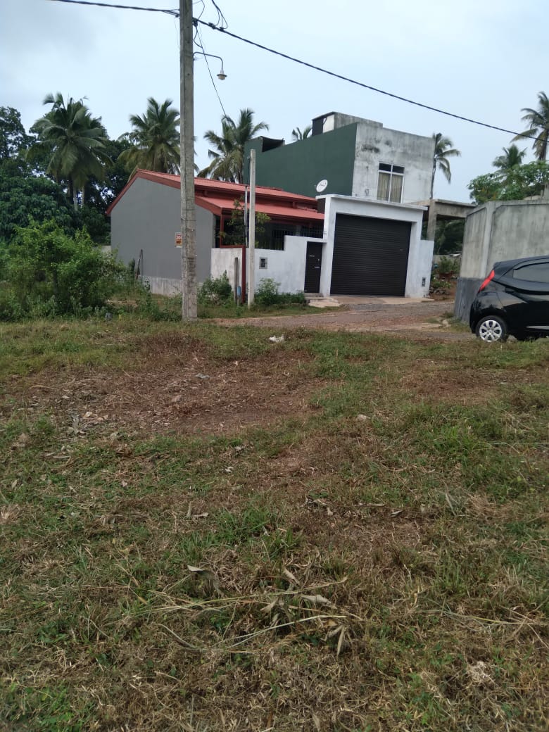 Residential Land for Sale in Gampaha