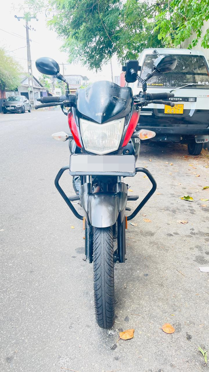 Hero Hunk 2017 - பயன்படுத்தப்பட்டது பைக் sale in Sri Lanka - patpat.lk