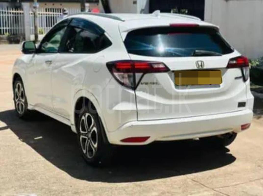 Honda Vezel 2014 - Used SUV sale in Sri Lanka - patpat.lk