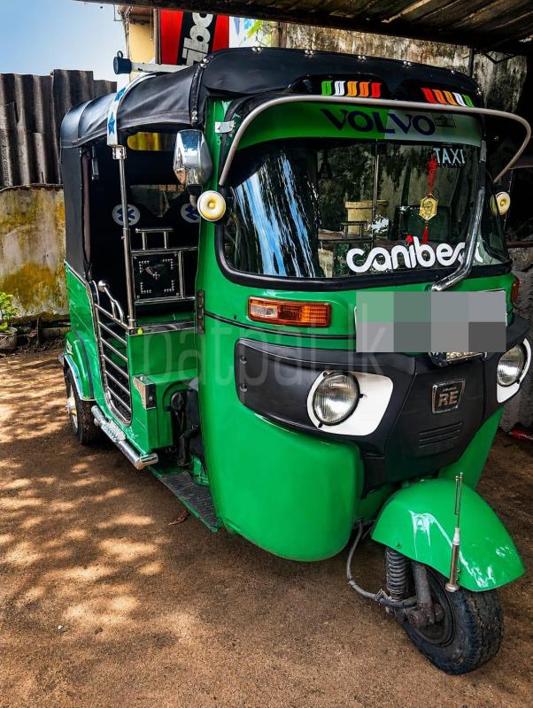 Bajaj Three Wheel 2017 - பயன்படுத்தப்பட்டது முச்சக்கர வண்டி sale in Sri Lanka - patpat.lk