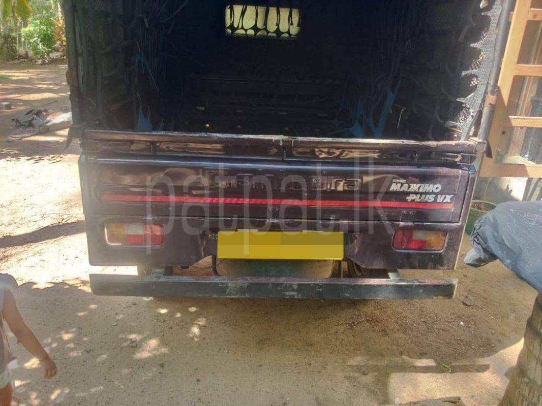 Advertisement image 4