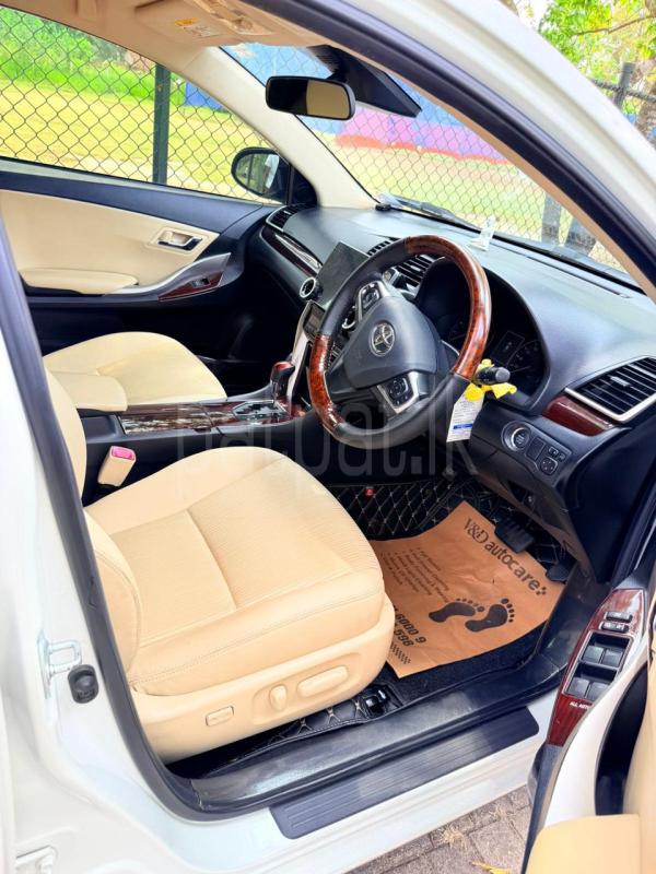 Toyota Premio 2016 - பயன்படுத்தப்பட்டது கார் sale in Sri Lanka - patpat.lk
