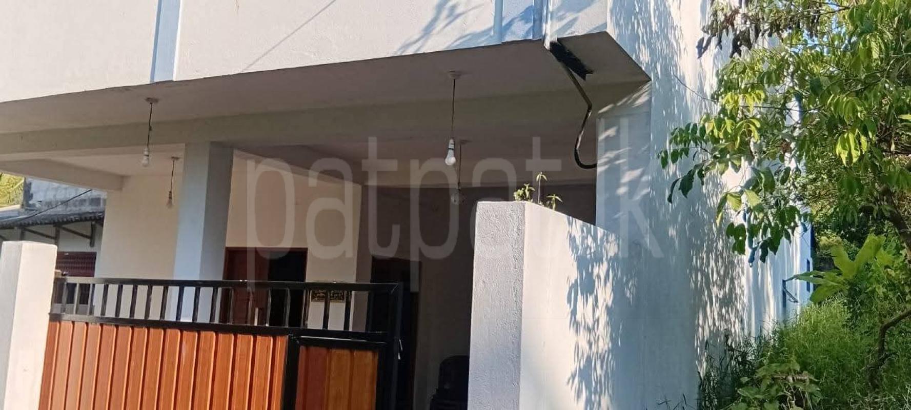 House for Sale in Siyambalape