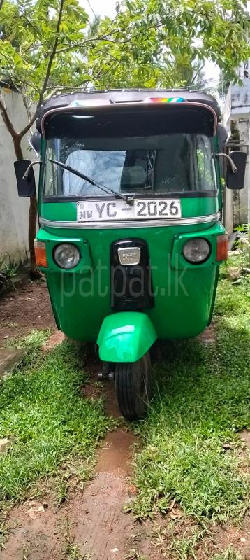Bajaj 4 stroke 2010 - பயன்படுத்தப்பட்டது முச்சக்கர வண்டி sale in Sri Lanka - patpat.lk
