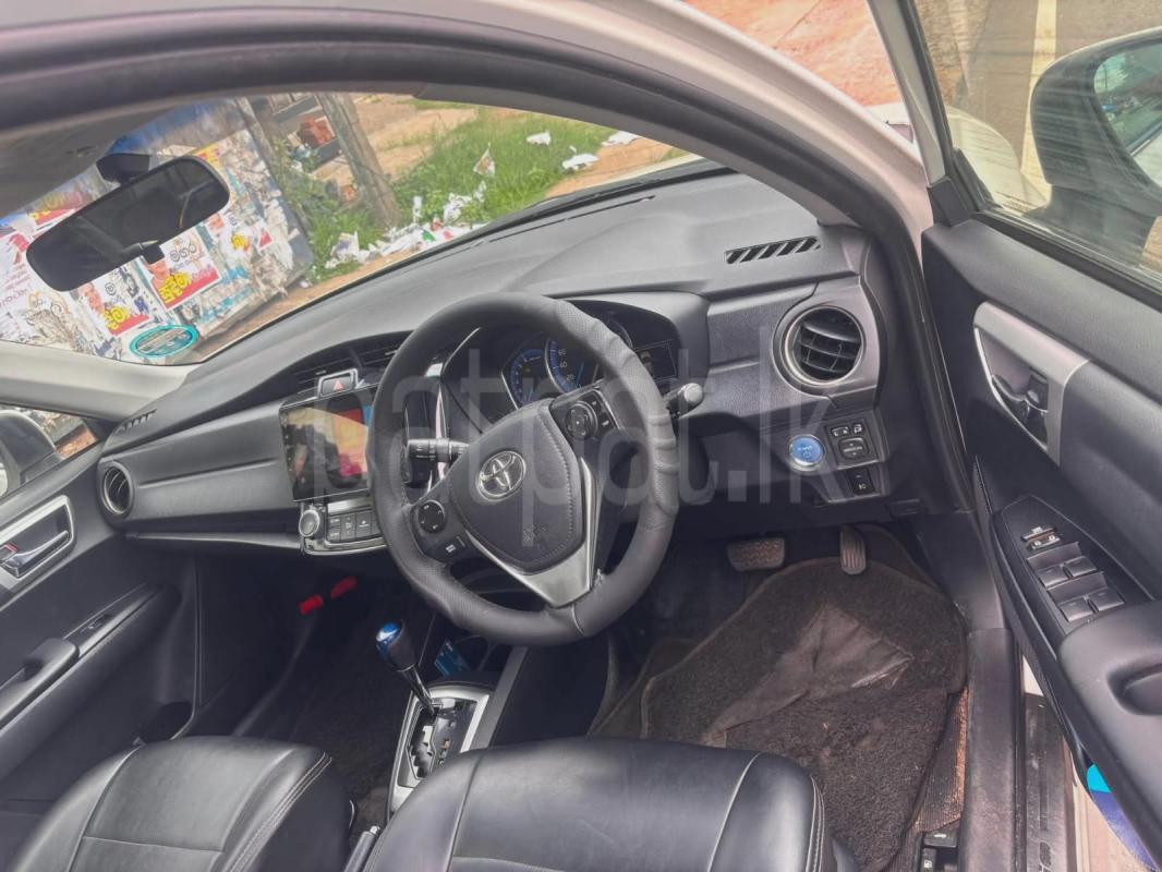 Toyota Axio 2015 - பயன்படுத்தப்பட்டது கார் sale in Sri Lanka - patpat.lk