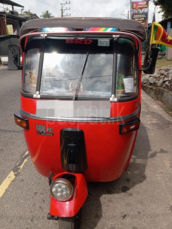 Bajaj Three Wheel 2006 - பயன்படுத்தப்பட்டது முச்சக்கர வண்டி sale in Sri Lanka - patpat.lk