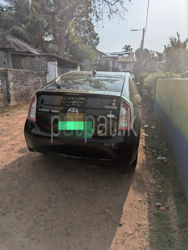 Toyota Prius 2013 - Used Car sale in Sri Lanka - patpat.lk