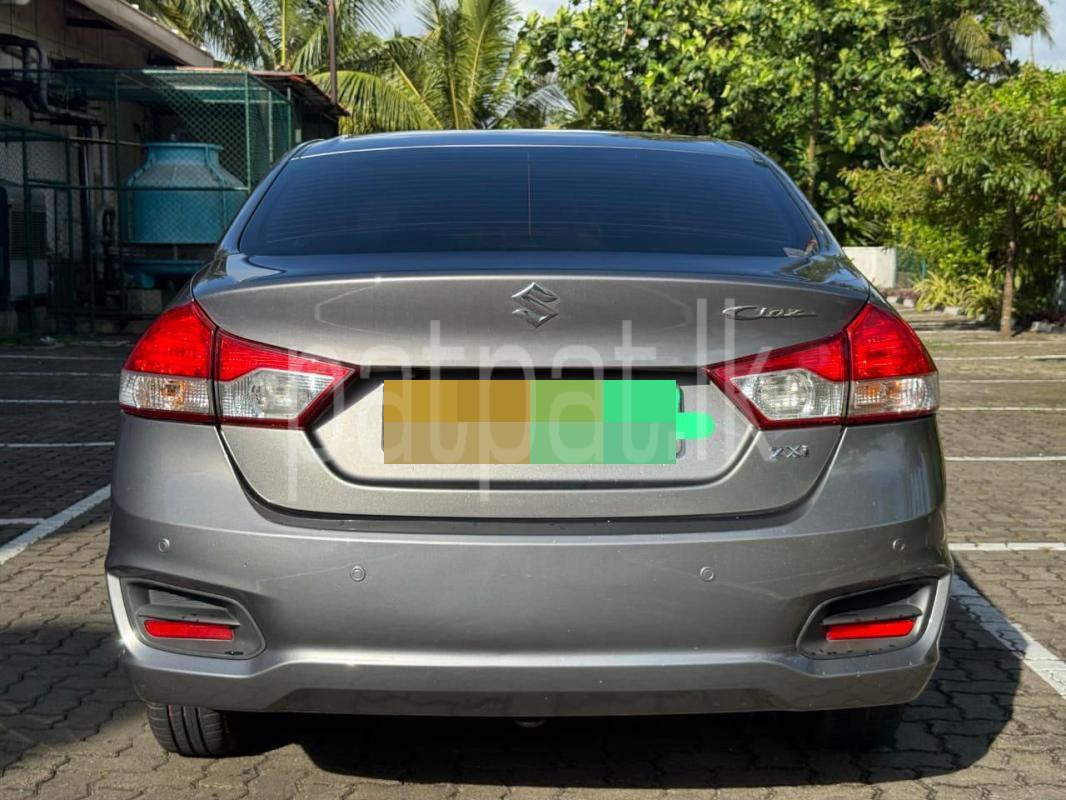 Suzuki Ciaz 2015 - பயன்படுத்தப்பட்டது கார் sale in Sri Lanka - patpat.lk