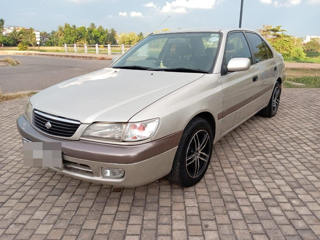 Toyota Premio 2001 ads-image-1