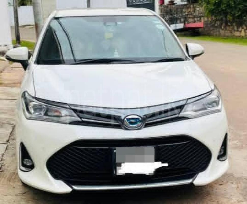 Toyota Axio 2018 - பயன்படுத்தப்பட்டது கார் sale in Sri Lanka - patpat.lk