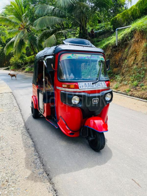 Bajaj Three Wheel 2014 - பயன்படுத்தப்பட்டது முச்சக்கர வண்டி sale in Sri Lanka - patpat.lk