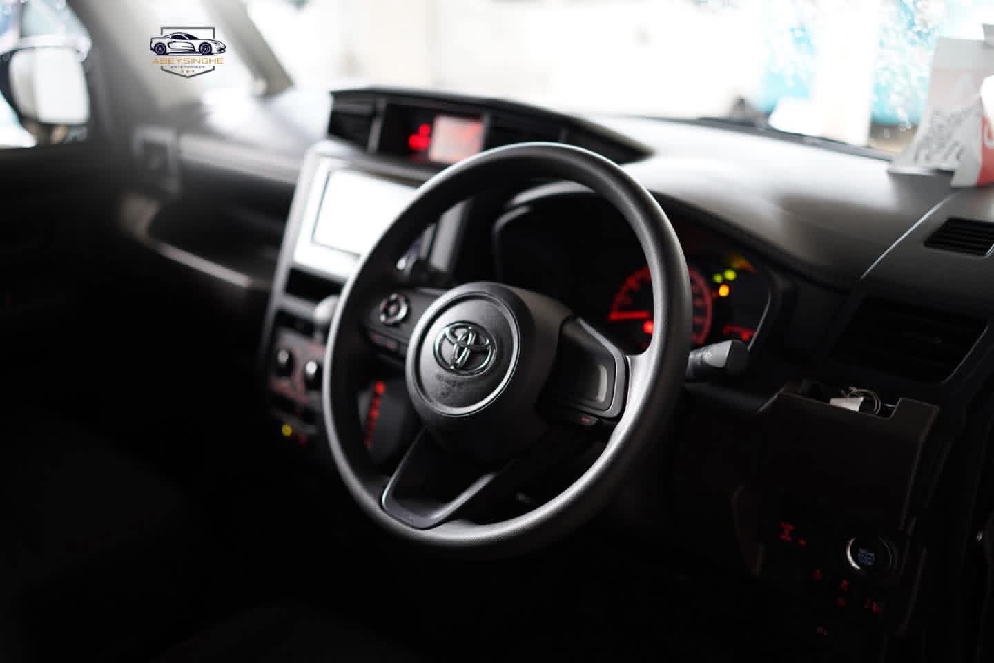 Toyota Roomy 2023 - Used Car sale in Sri Lanka - patpat.lk