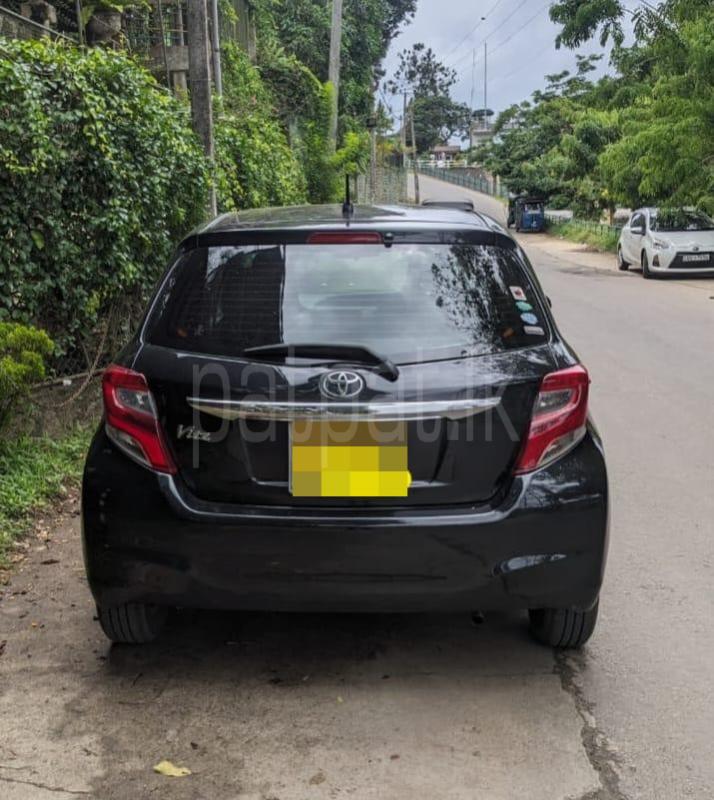 Toyota Vitz 2016 - பயன்படுத்தப்பட்டது கார் sale in Sri Lanka - patpat.lk