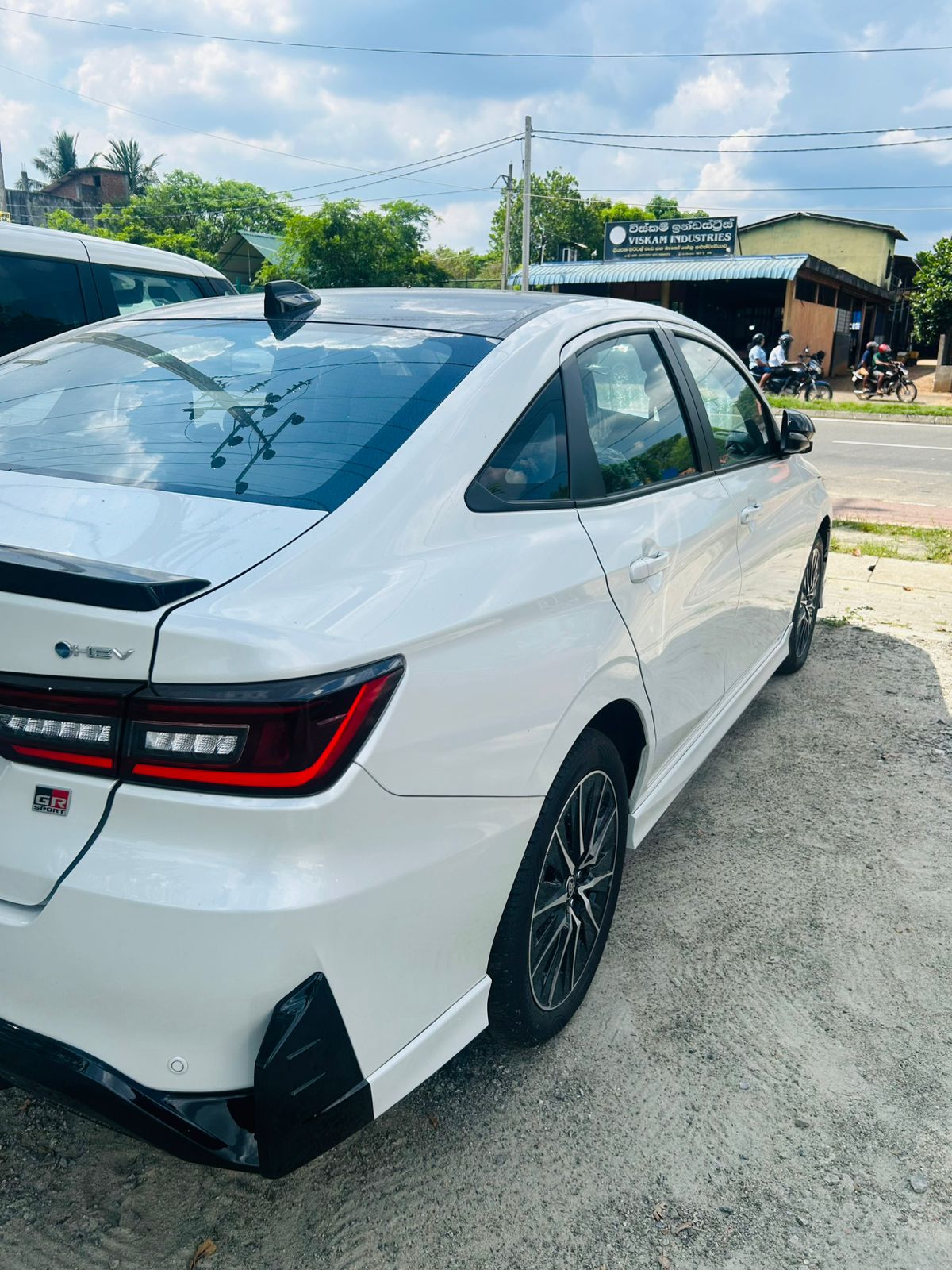 Toyota Yaris Ativ 2025 - Brand New Car sale in Sri Lanka - patpat.lk