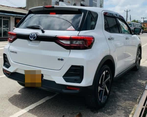 Toyota Raize 2023 - பயன்படுத்தப்பட்டது SUV sale in Sri Lanka - patpat.lk