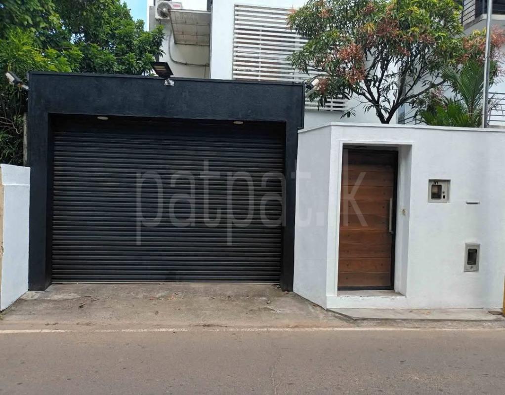 Advertisement image 1